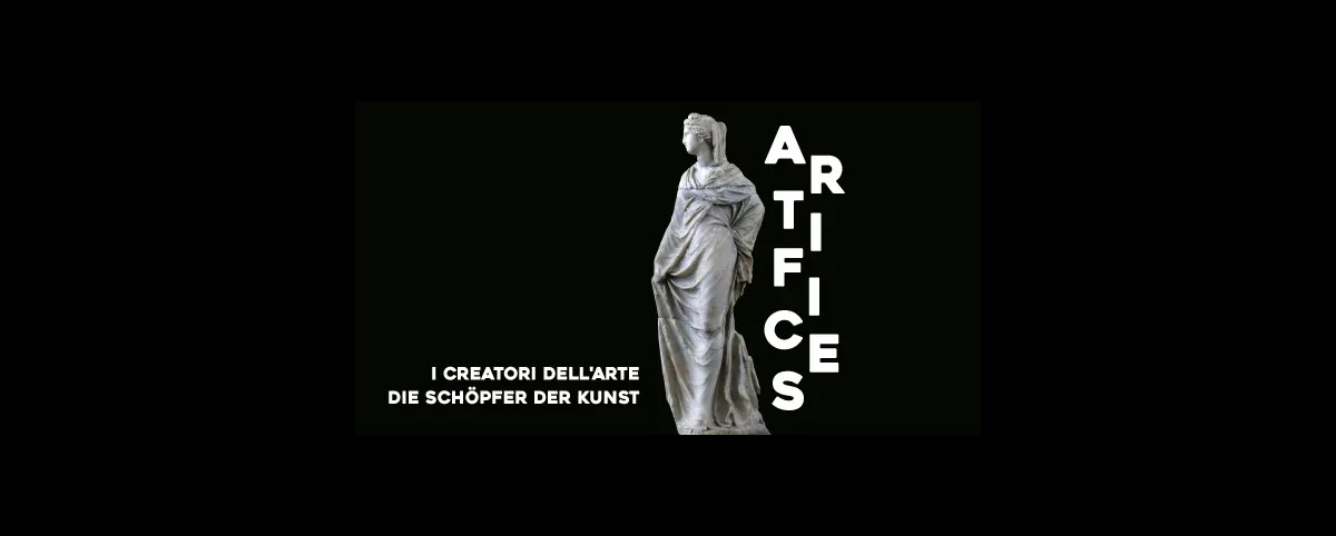 statua romana di matrona femminile con titolo mostra Artifices